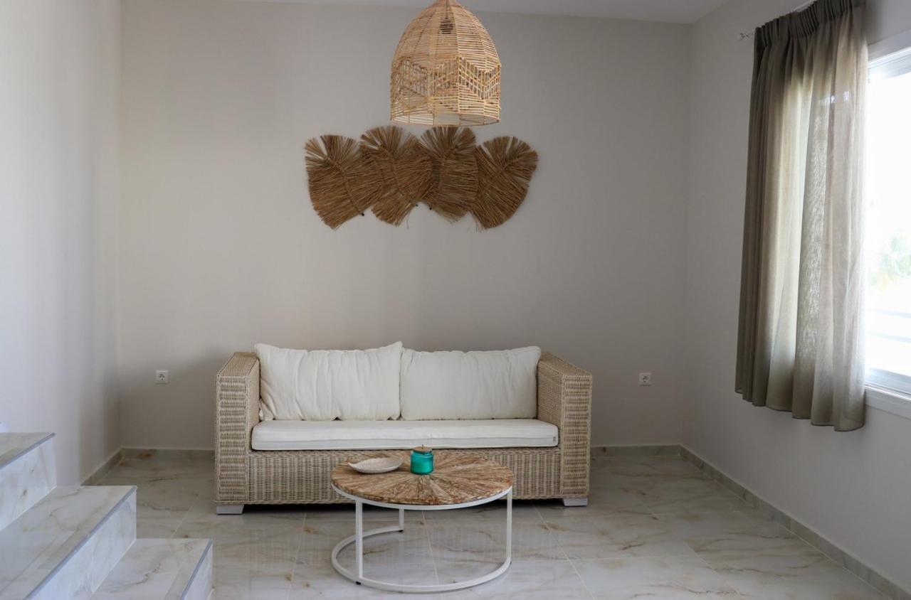 Grand Bleu Apartments & Villas 에르미오니 외부 사진