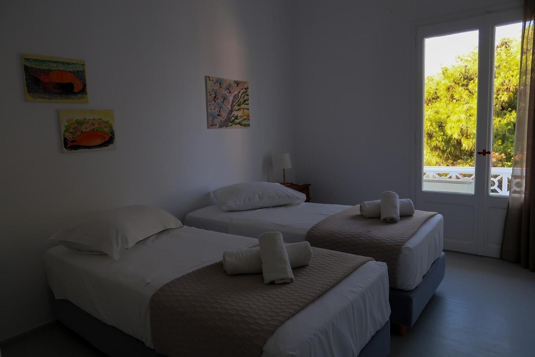 Grand Bleu Apartments & Villas 에르미오니 객실 사진