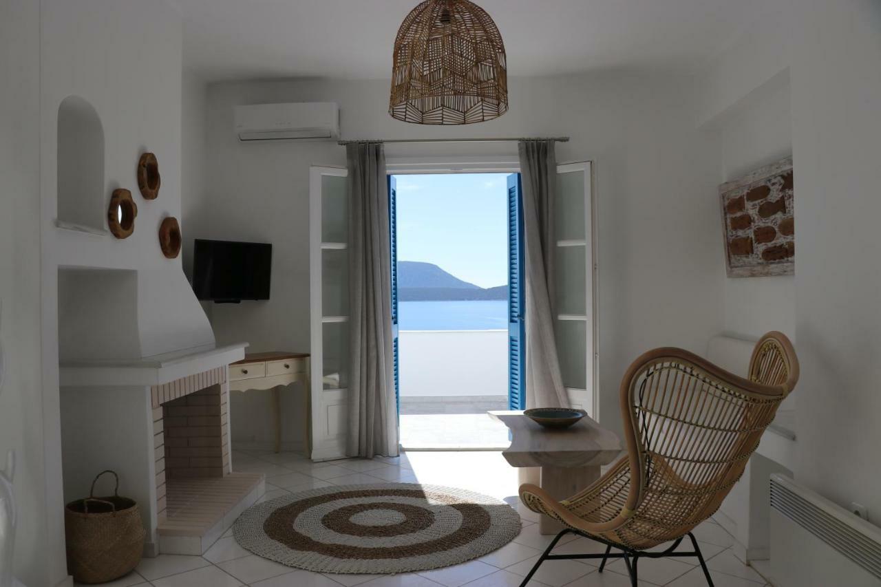 Grand Bleu Apartments & Villas 에르미오니 외부 사진